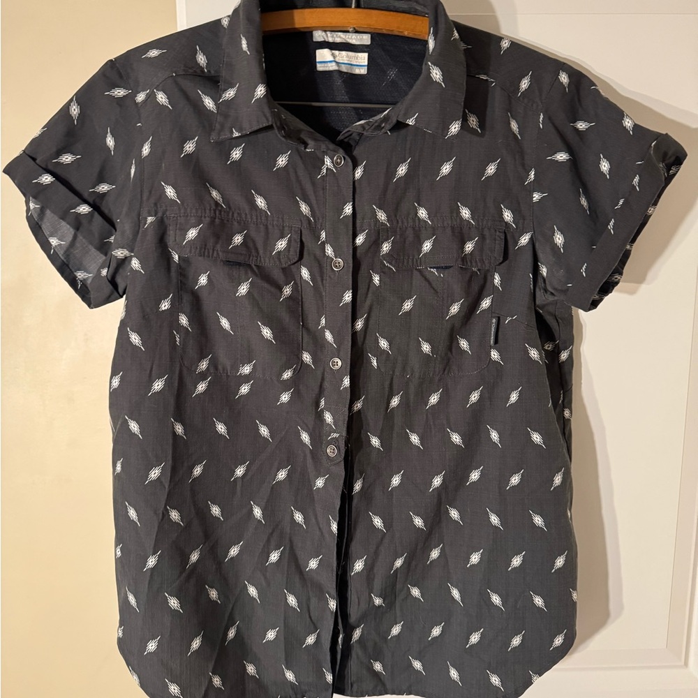 Columbia Women’s Gray Omni Shade Sun Protection Shirt